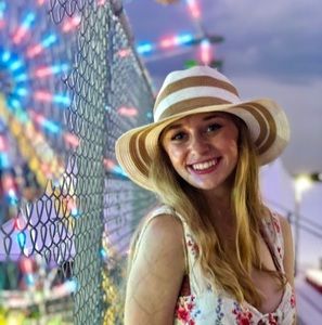 Meet your Posher, Darcy